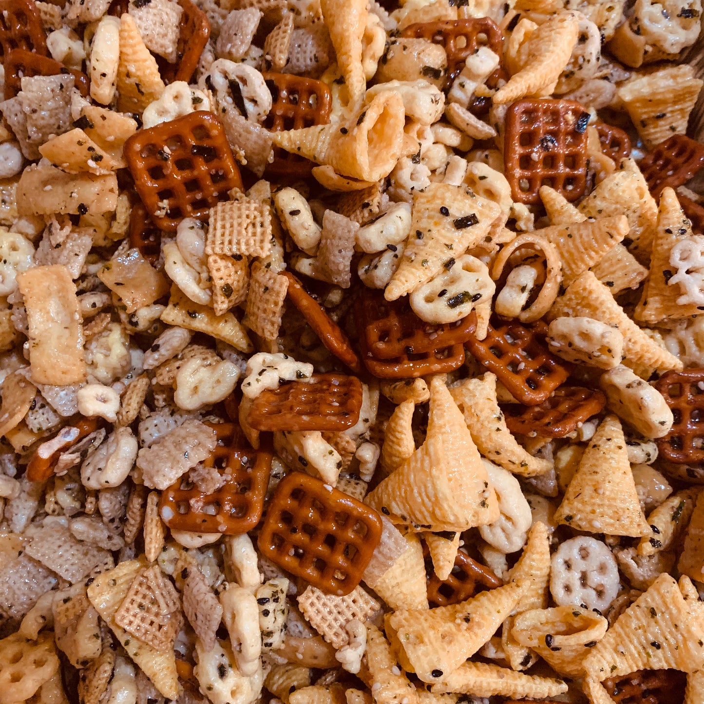 ISLAND CRUNCH MIX